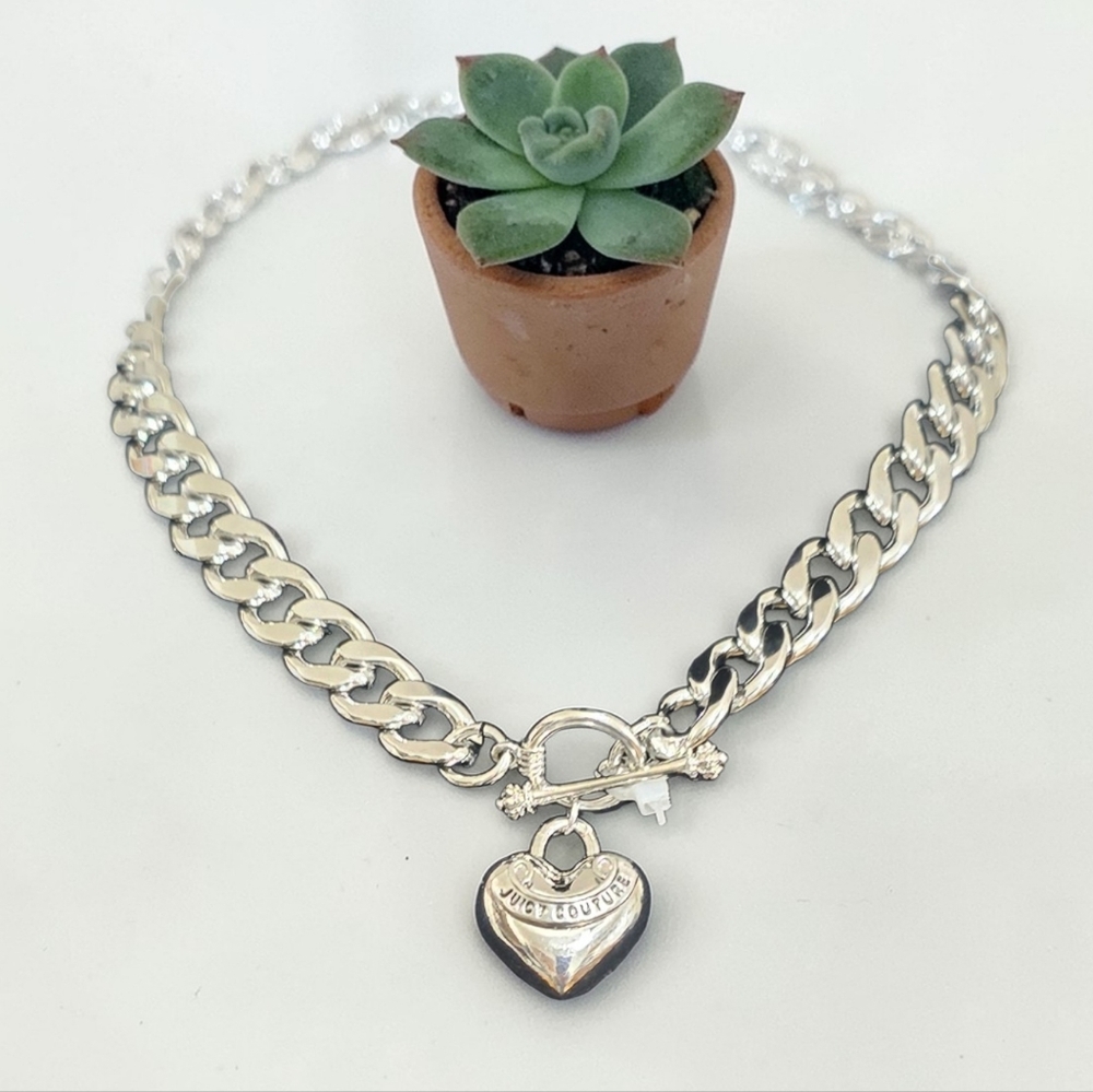 NWT Juicy Couture Y2K Chunky Chain Toggle Necklace Puffy Heart Charm Statement